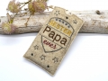 Schokoladenhülle Papa Geschenkidee Vatertag  / (Variante) sand Wappen Papa